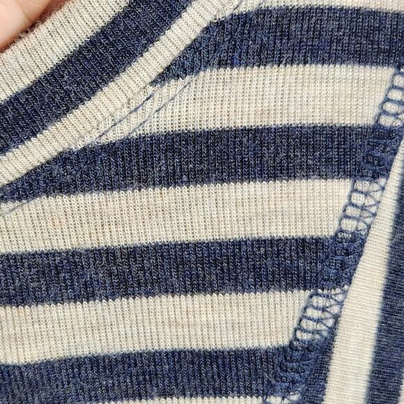 CAbi Style 3228 Ernest Striped Tee Size Small. Navy & Oatmeal - Picture 6 of 14